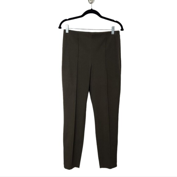 NEW BANANA REPUBLIC Pull On Pleated Tapered Leg Pants 8 - Picture 1 of 8